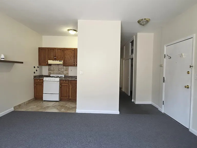 77 Colgate St #1 — Photo 2