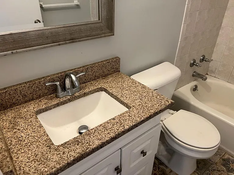1502 Lynn Way — Photo 30
