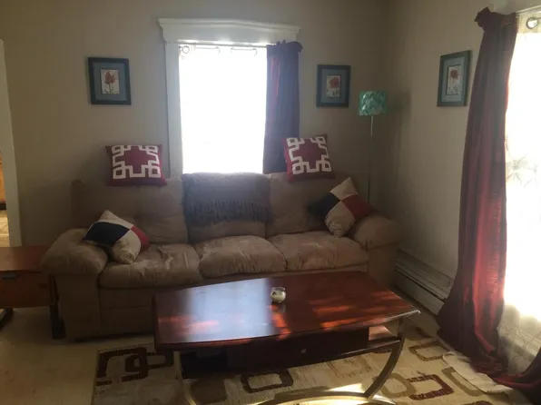 85 Gage St APT 2, Augusta, ME 04330