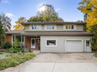 287 Villa Pl, Waterloo, ON N2J 3X6