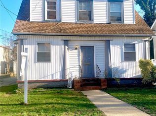 136 Cruikshank Ave, Hempstead, NY 11550