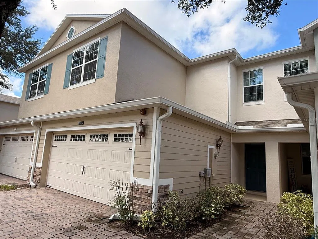 3 bed, 2.5 bath, 1790 sqft, $2,800 — Photo 3