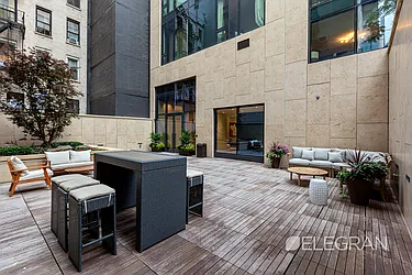 Rented by (Legacy) Elegran