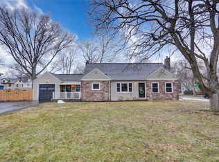 745 Winton Rd S, Rochester, NY 14618