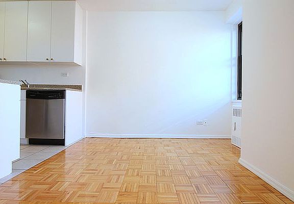4th image of 175 W 90th St APT 20J