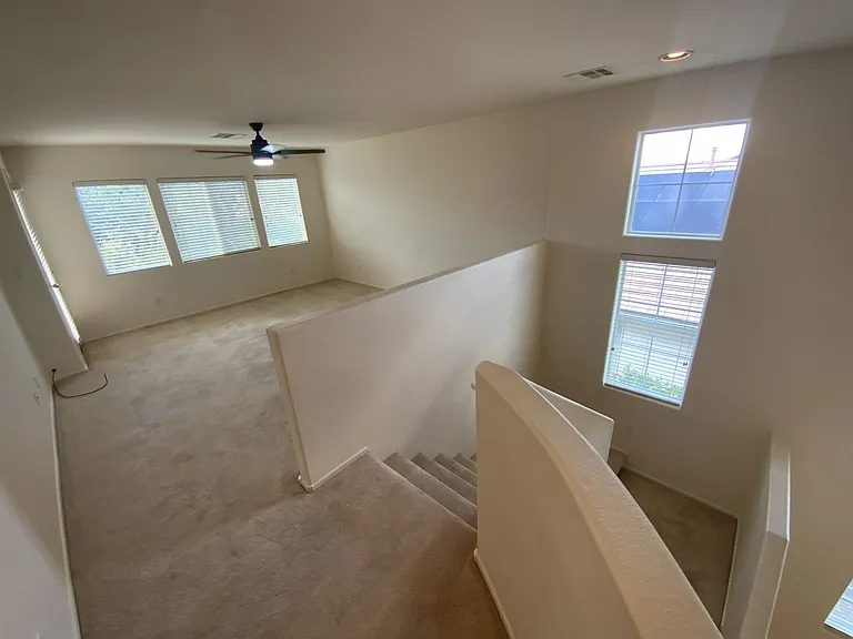 1001 Pleasing Plateau St — Photo 16