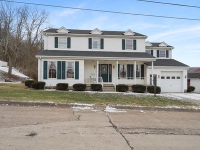 112 E Jackson Street, Paden City, WV, 26159