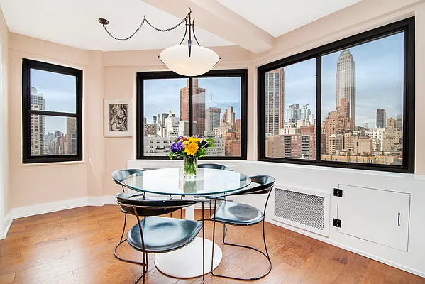 Sold by Compass | media 3