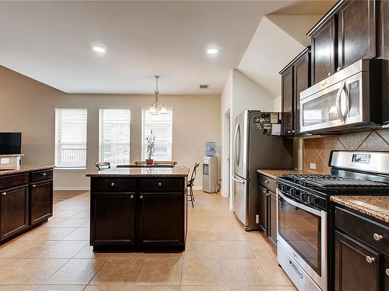 20825 Huckabee Bnd — Photo 13
