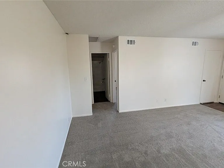 43378 Martini Ct #B — Photo 17