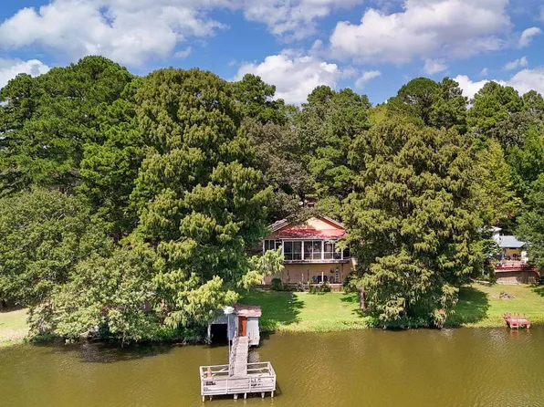 19760 Northside Dr, Winona, TX 75792