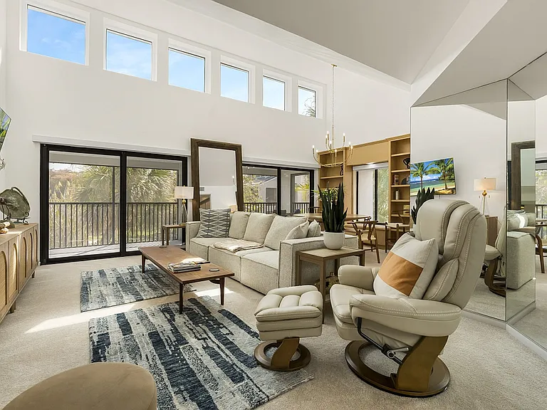2155 Galleon Dr #E4 — Photo 6