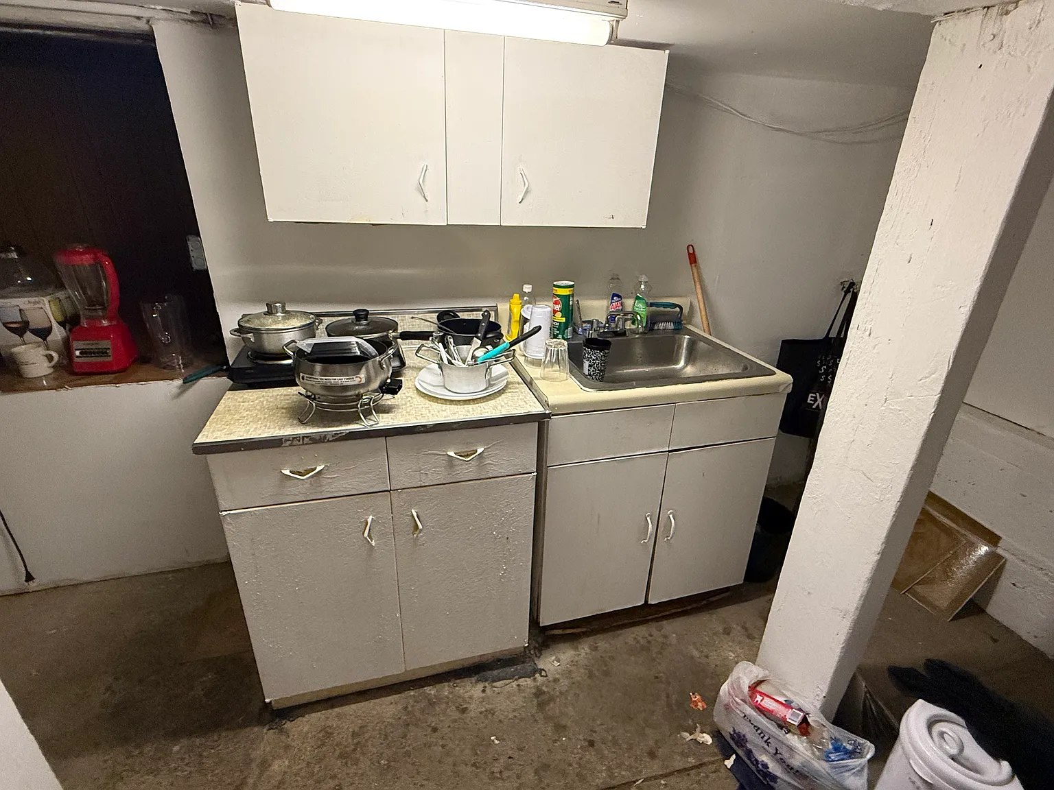 1 bed, 300 sqft, $700 — Photo 4