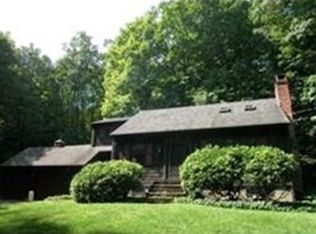 22 W Redding Rd, Danbury, CT 06810