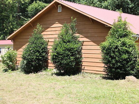 4th image of 4845 Hooper Hwy