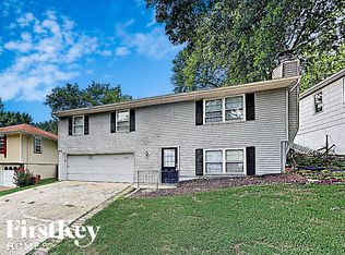 1300 NW 66th Ter, Kansas City, MO 64118