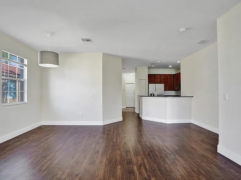 9075 Plymouth Pl — Photo 24