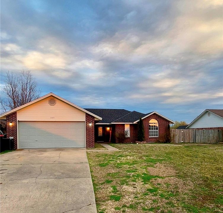 1st image of 355 Andy St