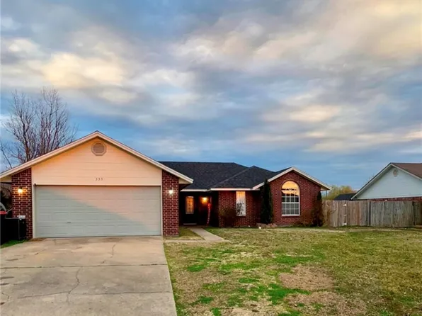 355 Andy St, Springdale, AR 72762