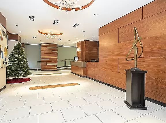 3rd image of 382 Central Park W APT 2E