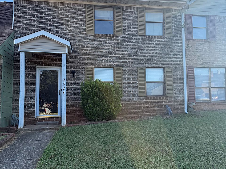2524 Hampstead Drive