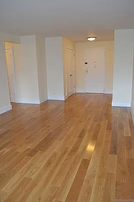 Rented by Urban Living | media 94