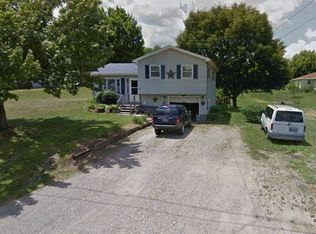 1061 Truxell Dr, Mansfield, OH 44906