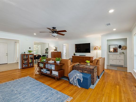 4th image of 5222 Spellman Rd