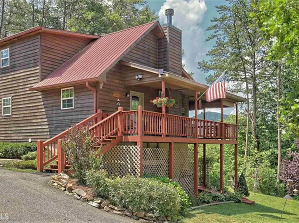 2561 Rustic Ridge Trl, Young Harris, GA 30582