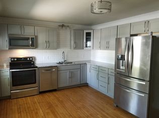 1201 Lawe St, Green Bay, WI 54301