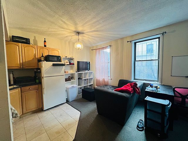 1st image of 431 Massachusetts Ave APT 2