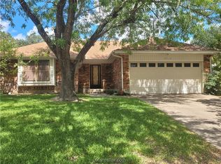4713 Brompton Ln, Bryan, TX 77802