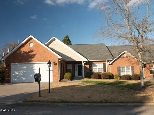 405 Woodlawn Gardens Way #16, Knoxville, TN 37920