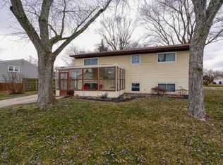 3547 Southwest Ct, Grove City, OH 43123