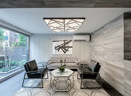 320 East 52nd Street — Photo 4
