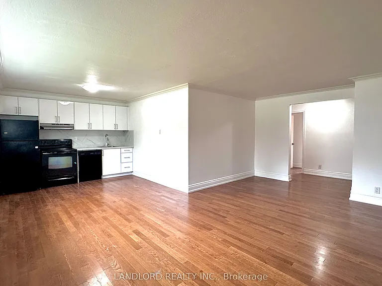 92 Trethewey Dr #2 — Photo 3
