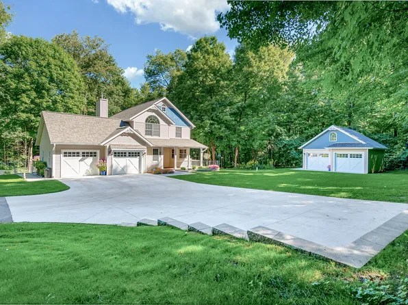 7282 W F Ave, Kalamazoo, MI 49009