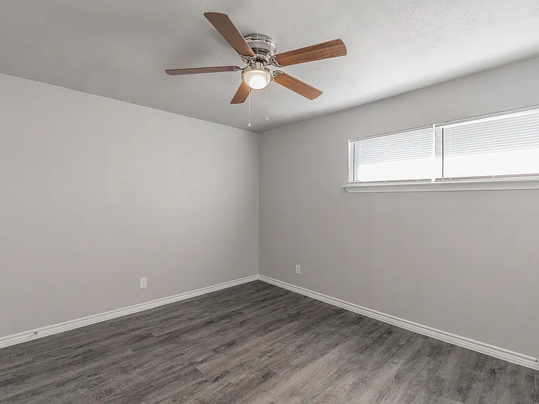 bedroom again