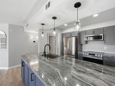1150 N Buffalo Dr APT 2026, Las Vegas, NV, 89128