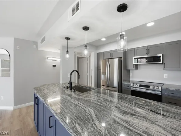 1150 N Buffalo Dr APT 2026, Las Vegas, NV 89128