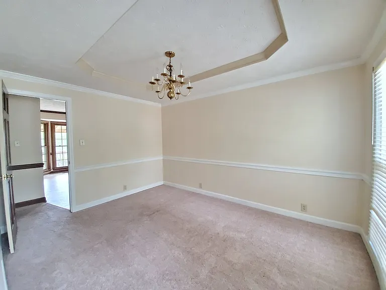 3508 Gowan Ln — Photo 20