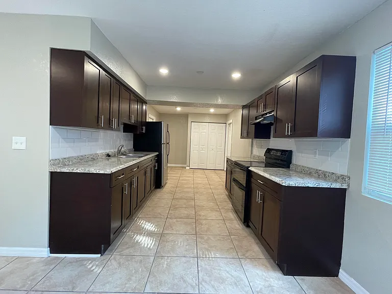 2880 Harson Way — Photo 8