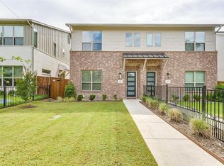 205 Athenia Dr, Fort Worth, TX 76114