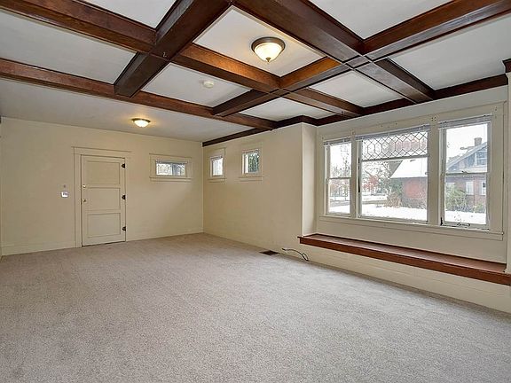 5th image of 634 W Cleveland Ave