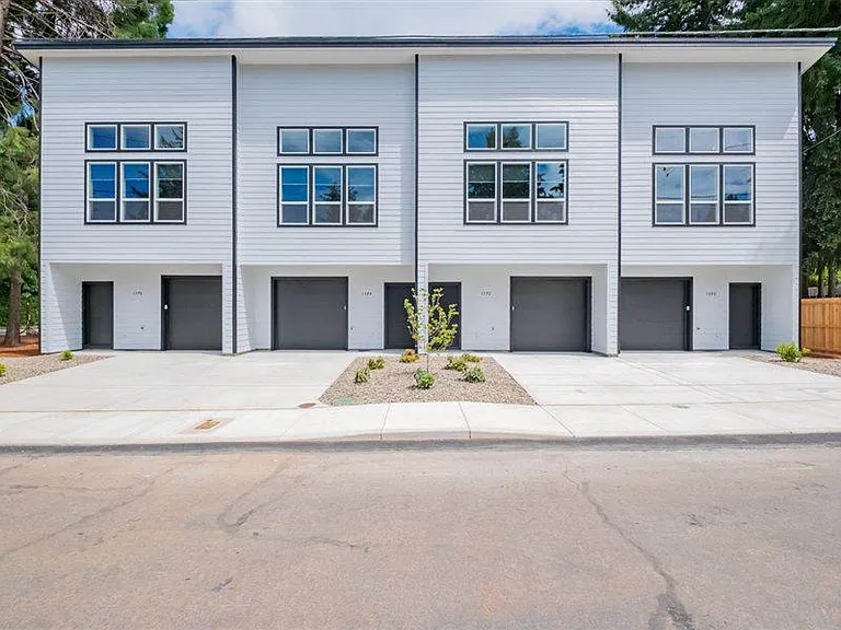 1392 Overlook Ave NW — Photo 4