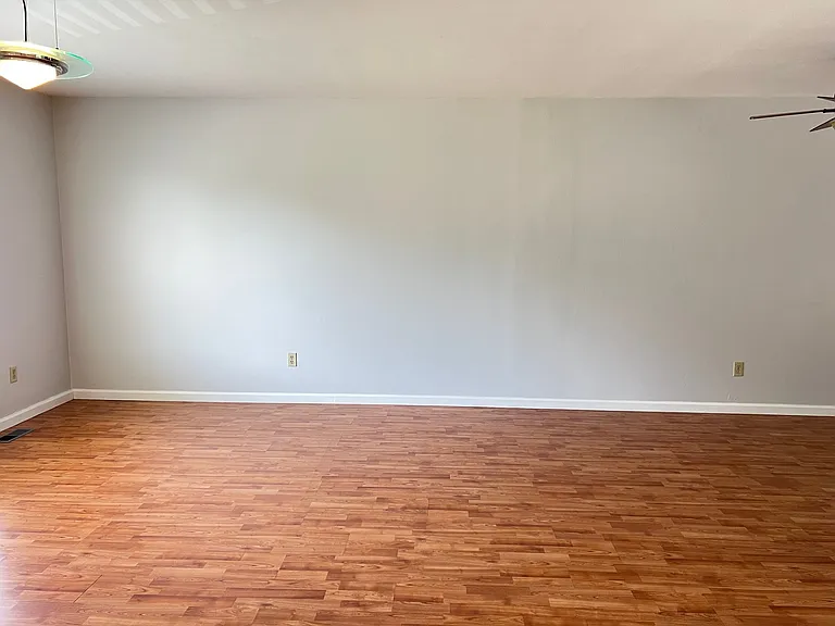 2554 Wesford Dr — Photo 4