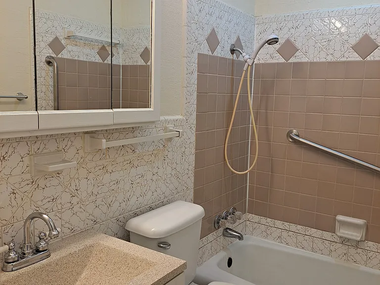 4006 Atlas Dr — Photo 15
