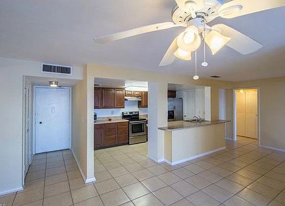 2nd image of 1900 Clifford St APT 201
