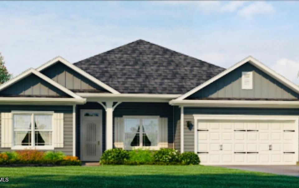 1st image of 132 Oakwood Drive