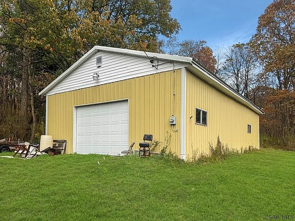 3rd image of 2560 Cardiff Rd